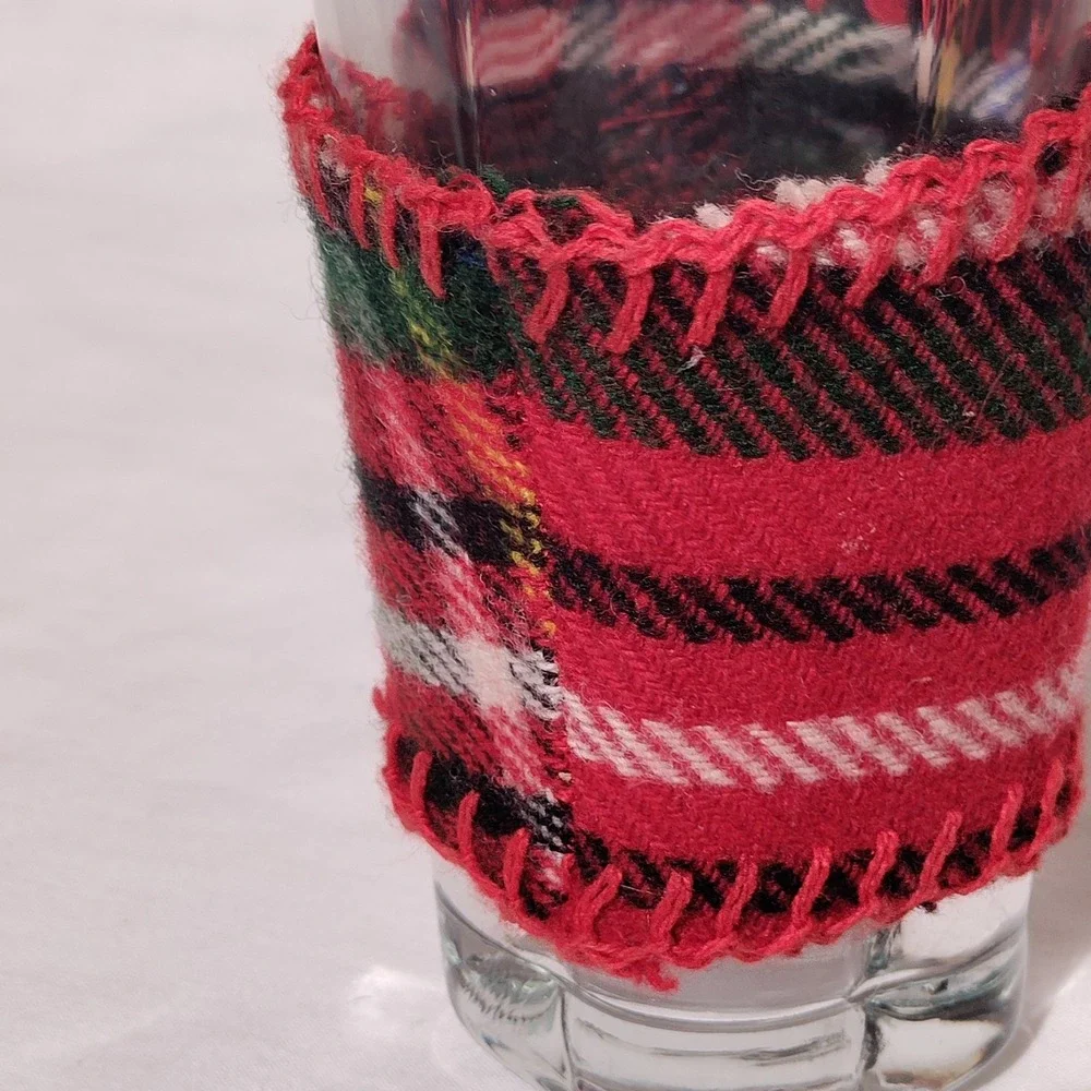 Coffee/pint‎ sleeve, Faribault Woolen Mill Approx 4